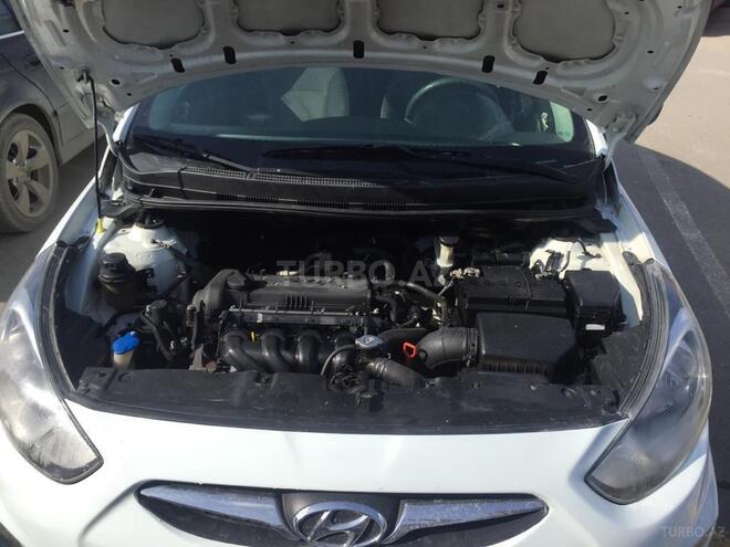 Hyundai Accent 2011, 140,000 km - 1.6 л - Bakı
