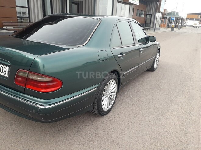 Mercedes E 220 1999, 320,000 km - 2.2 l - Şəmkir