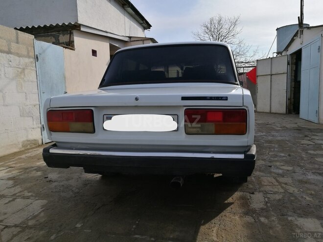LADA (VAZ) 2107 1998, 74,770 km - 1.6 l - Salyan