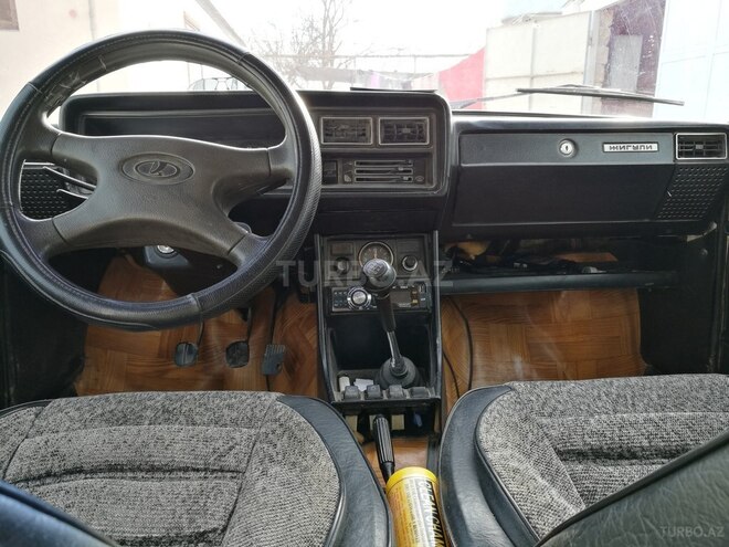 LADA (VAZ) 2107 1998, 74,770 km - 1.6 l - Salyan