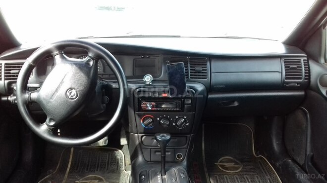 Opel Vectra 1998, 403,000 km - 1.8 л - Bakı