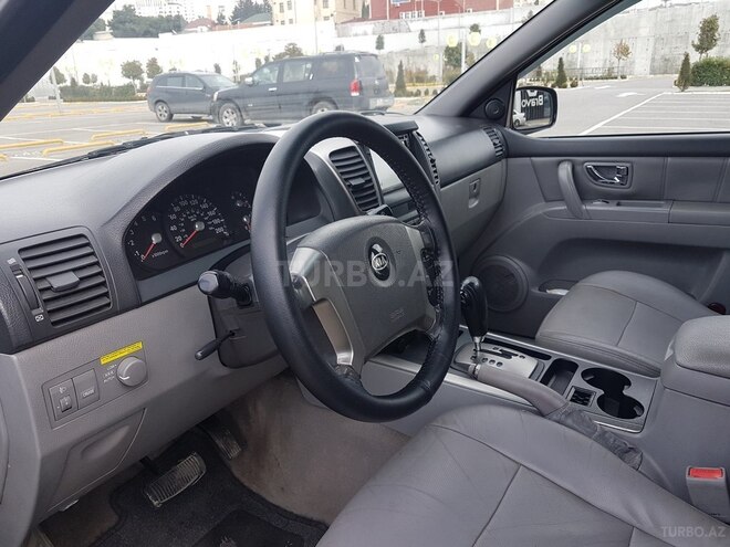 Kia Sorento 2005, 235,000 km - 2.5 л - Bakı