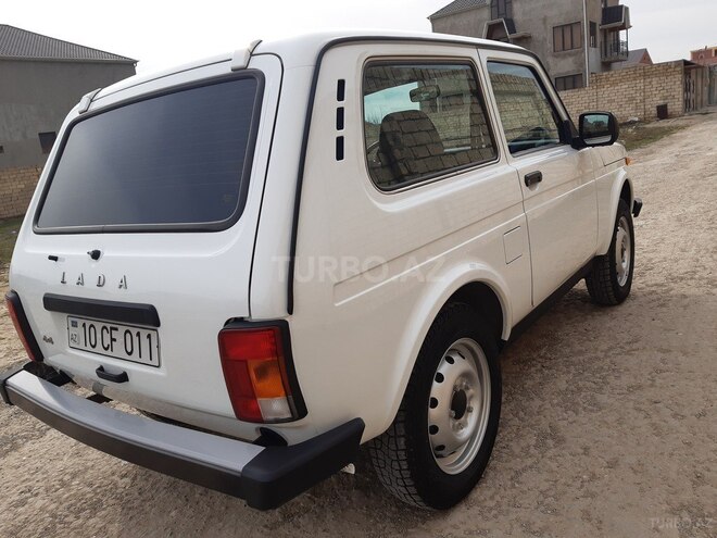 LADA (VAZ) Niva 2017, 27,500 km - 1.7 л - Bakı