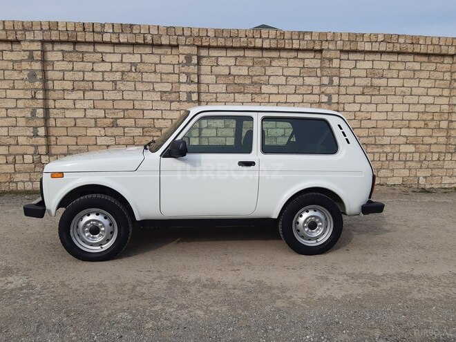 LADA (VAZ) Niva 2017, 27,500 km - 1.7 л - Bakı