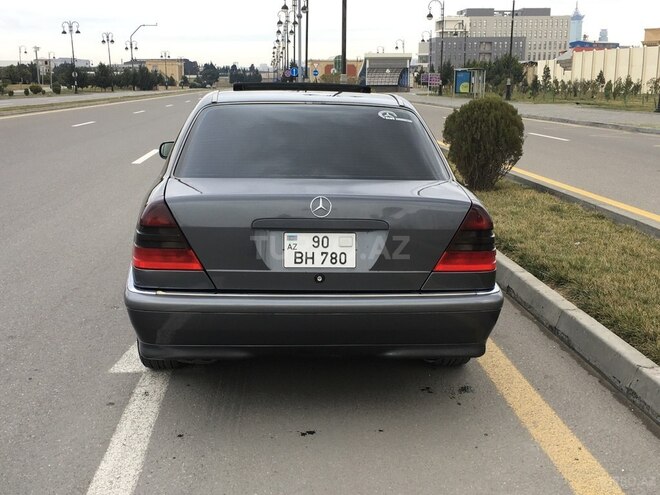 Mercedes C 230 1997, 277,700 km - 2.3 l - Bakı