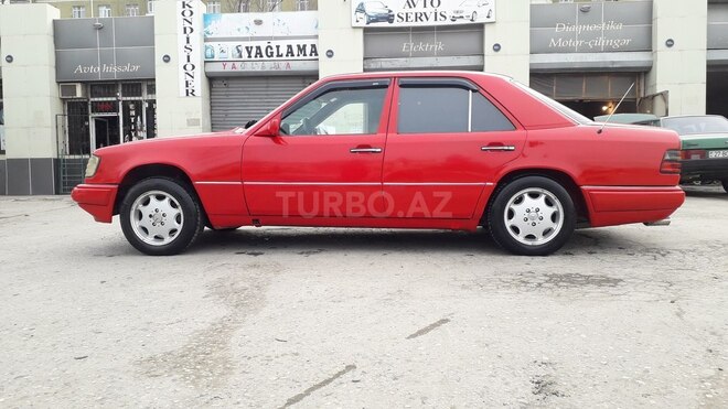 Mercedes E 250 1993, 350,000 km - 2.5 л - Sumqayıt