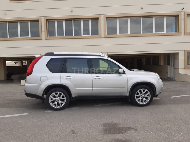 Nissan X-Trail 2012, 257,000 km - 2.5 l - Bakı