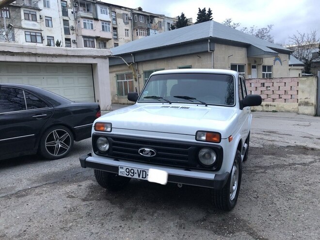 LADA (VAZ) Niva 2010, 143,000 km - 1.7 l - Bakı