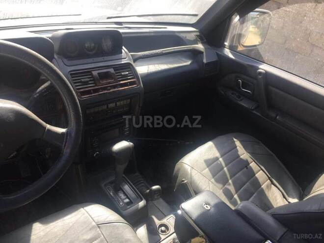 Mitsubishi Pajero 1994, 352,852 km - 2.5 l - Bakı