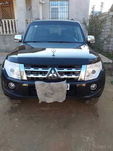 Mitsubishi Pajero 2013, 90,100 km - 3.0 л - Bakı
