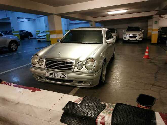 Mercedes E 240 1999, 150,280 km - 2.4 l - Bakı