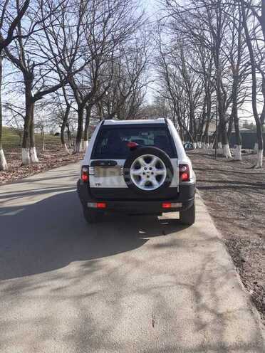 Land Rover Freelander 2002, 14,000 km - 2.6 l - Masallı
