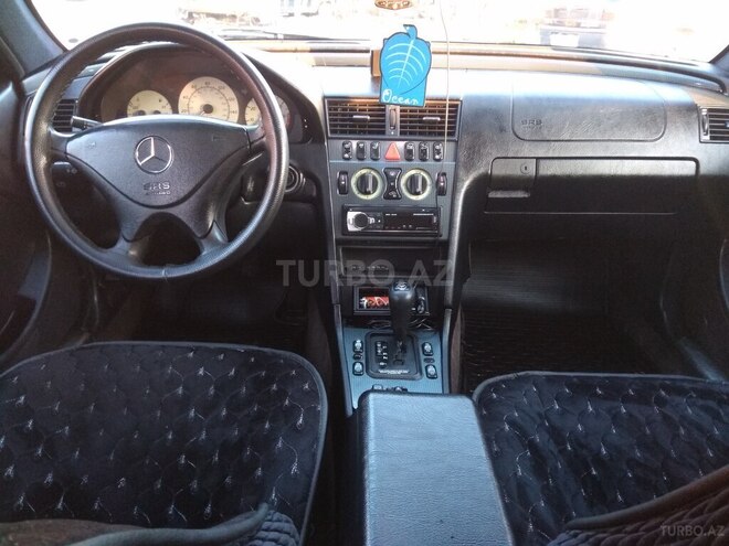 Mercedes C 230 2000, 279,000 km - 2.3 l - Bakı