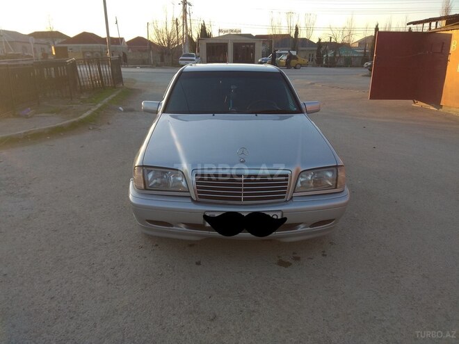 Mercedes C 230 2000, 279,000 km - 2.3 l - Bakı