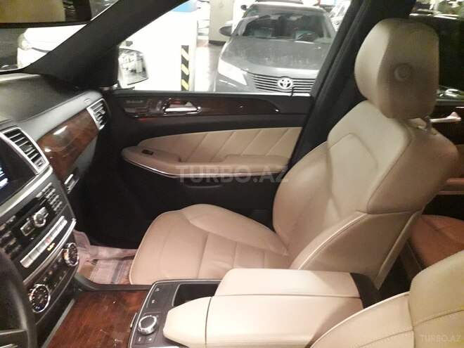Mercedes GL 350 2013, 129,500 km - 3.0 l - Bakı