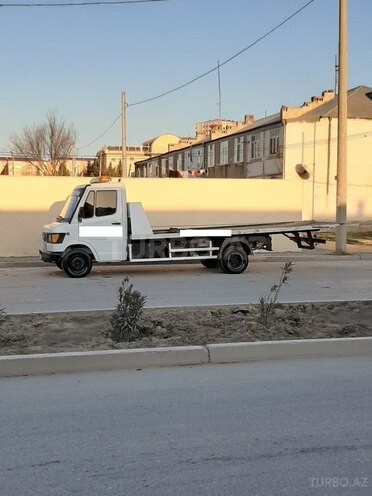 Mercedes  1995, 350,000 km - 2.3 l - Sumqayıt