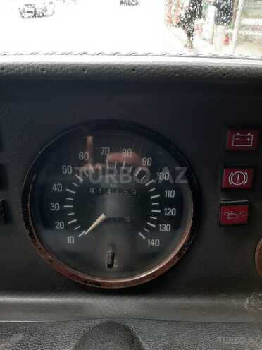 Mercedes  1995, 350,000 km - 2.3 l - Sumqayıt