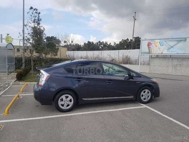 Toyota Prius 2011, 179,000 km - 1.8 л - Bakı