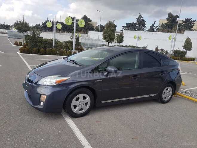 Toyota Prius 2011, 179,000 km - 1.8 л - Bakı