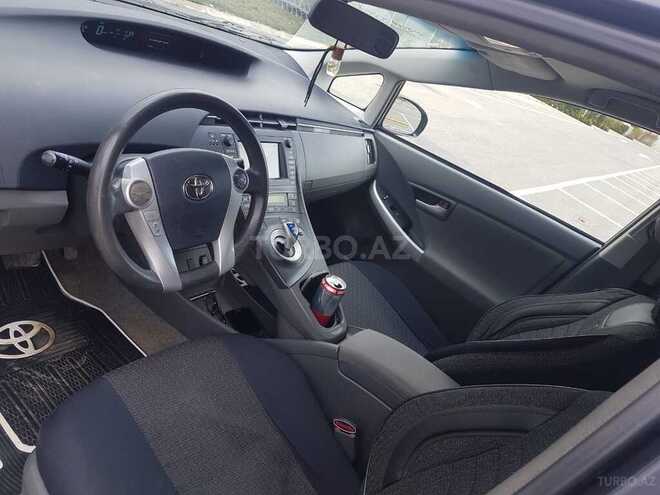 Toyota Prius 2011, 179,000 km - 1.8 л - Bakı