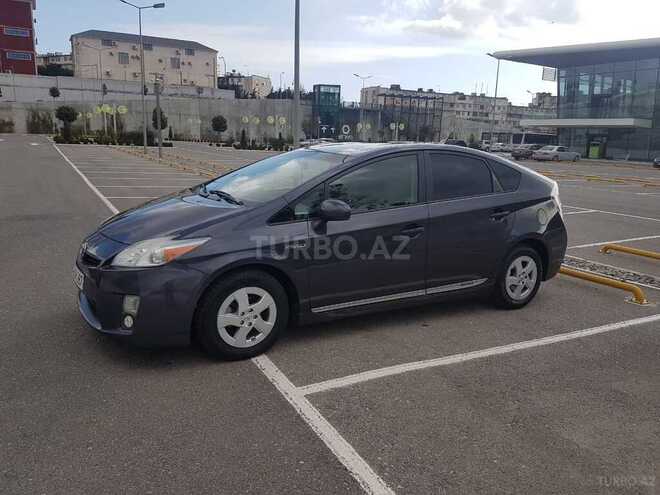 Toyota Prius 2011, 179,000 km - 1.8 л - Bakı