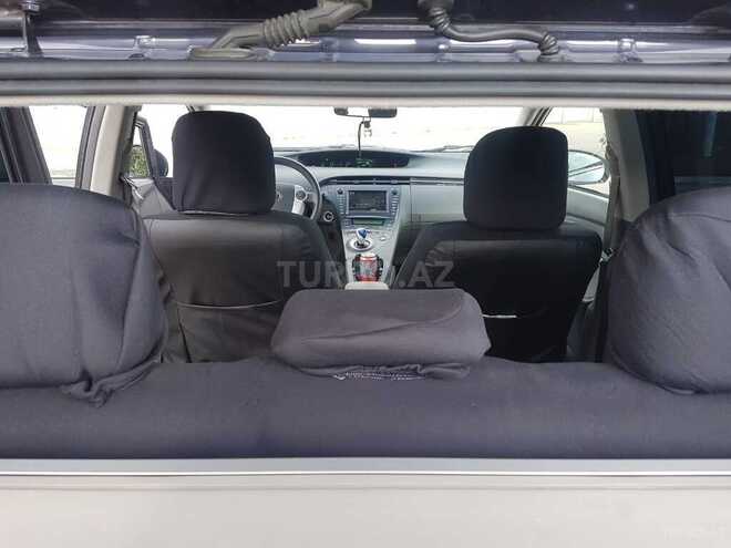 Toyota Prius 2011, 179,000 km - 1.8 л - Bakı