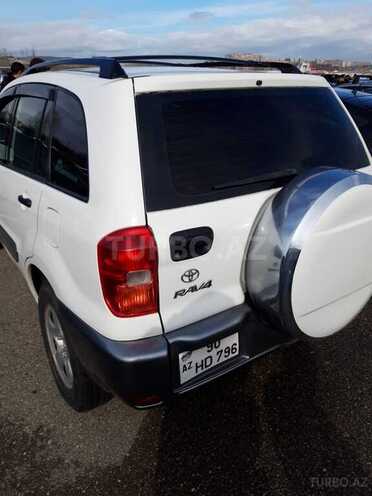 Toyota RAV4 2003, 199,000 km - 2.0 л - Bakı