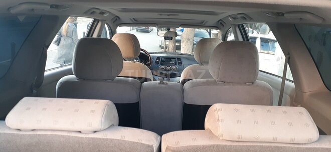 Mitsubishi Grandis 2006, 152,000 km - 2.4 l - Bakı
