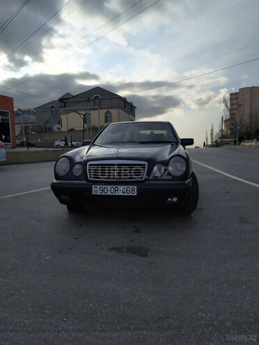 Mercedes E 240 1997, 291,000 km - 2.4 l - Bakı