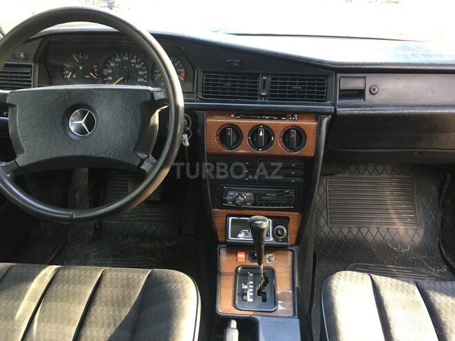 Mercedes 190 1991, 355,000 km - 0.2 l - Sumqayıt