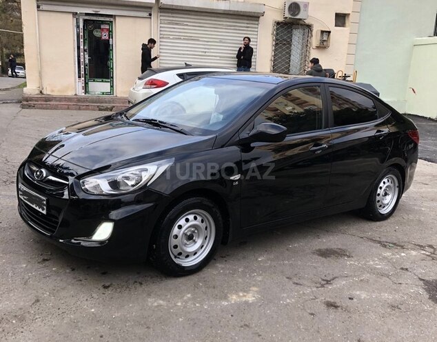Hyundai Accent 2013, 142,000 km - 1.6 l - Bakı