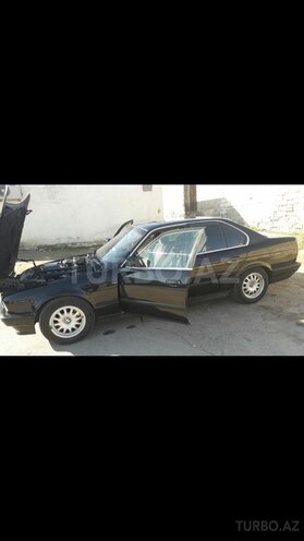 BMW 520 1991, 160,000 km - 2.0 l - Bakı