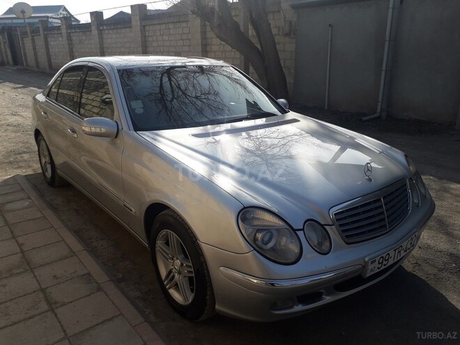 Mercedes E 270 2002, 260,000 km - 2.7 л - Bərdə