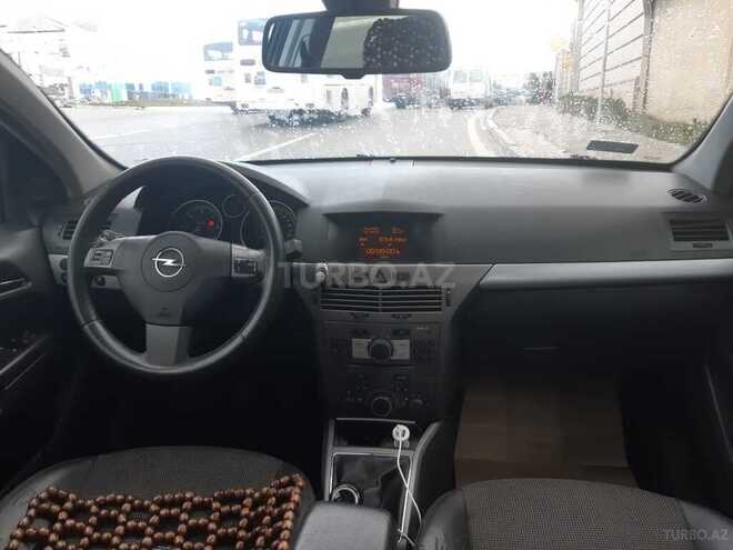 Opel Astra 2006, 181,000 km - 1.3 l - Bakı