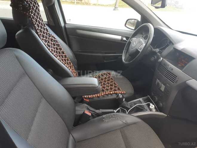 Opel Astra 2006, 181,000 km - 1.3 l - Bakı