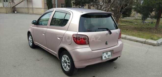 Toyota Vitz 2000, 194,000 km - 1.0 l - Bakı