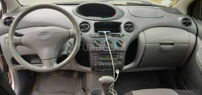 Toyota Vitz 2000, 194,000 km - 1.0 l - Bakı