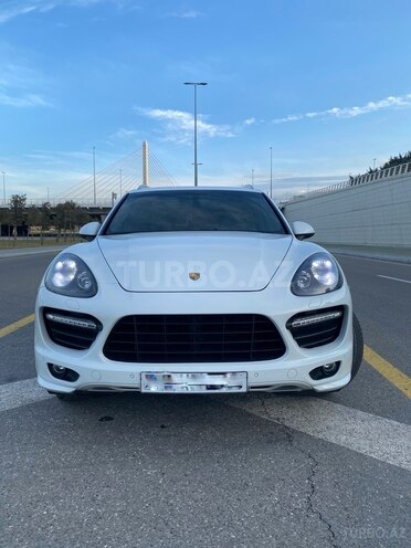Porsche Cayenne GTS 2013, 120,000 km - 4.8 l - Bakı