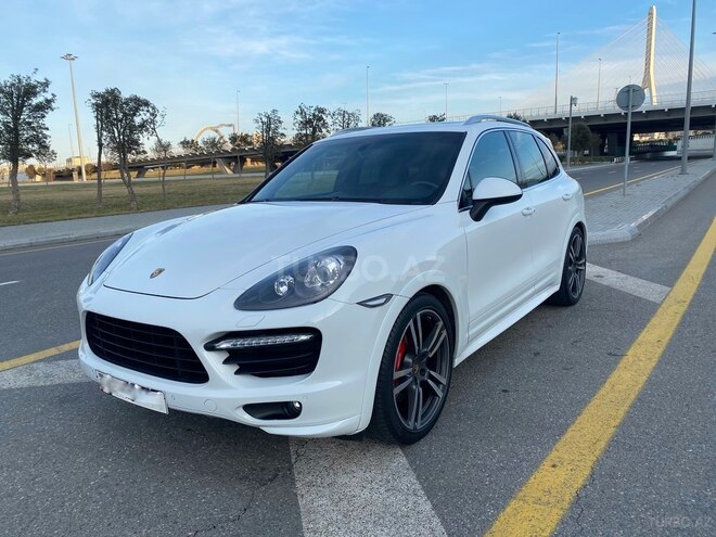 Porsche Cayenne GTS 2013, 120,000 km - 4.8 l - Bakı