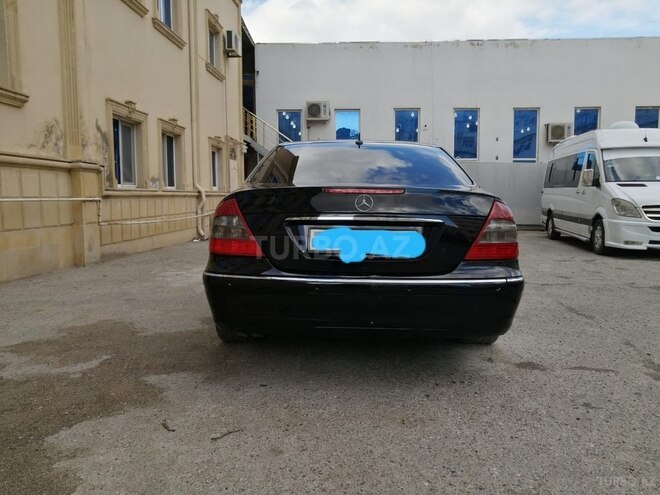 Mercedes E 220 2006, 215,000 km - 2.2 l - Bakı