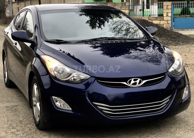 Hyundai Elantra 2014, 91,647 km - 1.8 л - Masallı