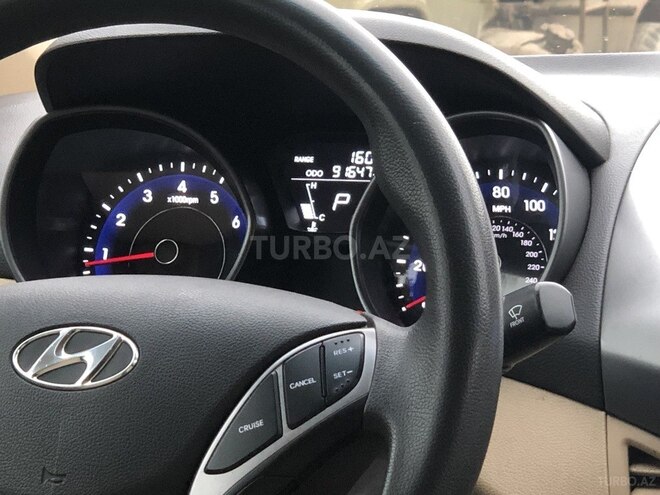 Hyundai Elantra 2014, 91,647 km - 1.8 л - Masallı