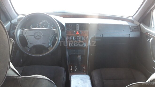 Mercedes C 180 1997, 397,000 km - 1.8 л - Sumqayıt