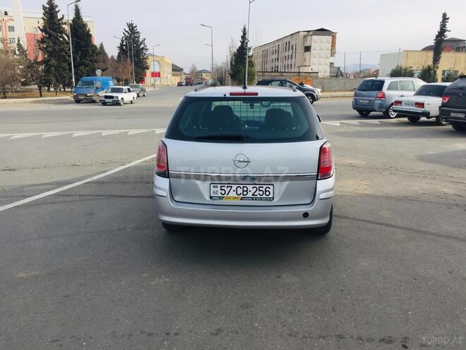 Opel Astra 2010, 126,000 km - 1.3 l - Şəmkir