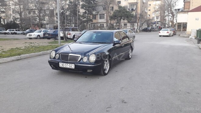Mercedes E 270 2000, 370,000 km - 2.7 l - Bakı