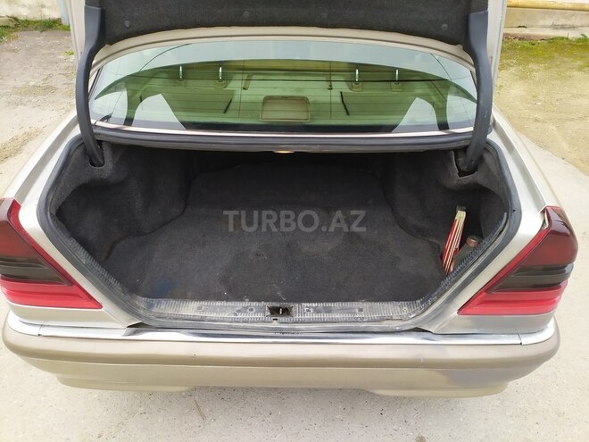 Mercedes C 230 1997, 246,800 km - 2.3 l - Bakı