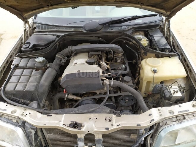 Mercedes C 230 1997, 246,800 km - 2.3 l - Bakı