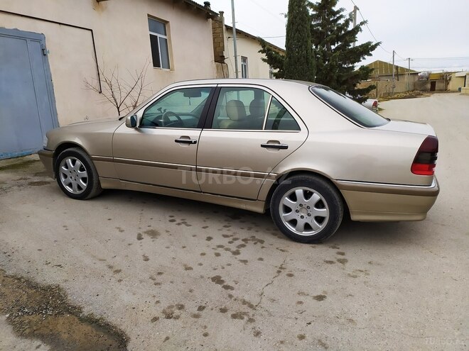 Mercedes C 230 1997, 246,800 km - 2.3 l - Bakı