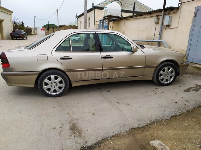 Mercedes C 230 1997, 246,800 km - 2.3 l - Bakı