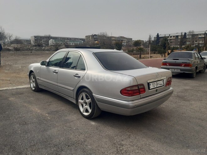 Mercedes E 230 1997, 175,000 km - 2.3 л - Gəncə
